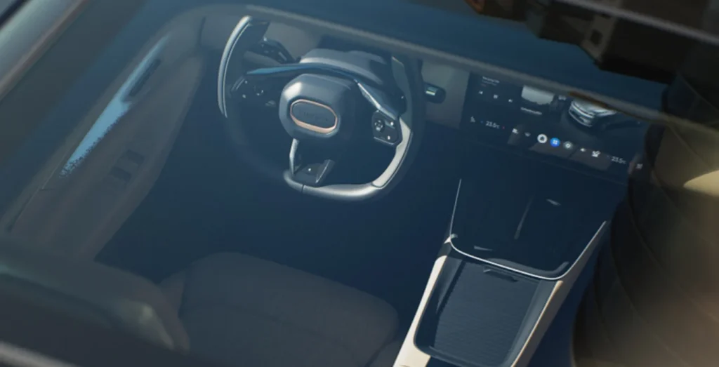 Lynk-Co-08-1.5-PHEV-More-interior-delantera-1.webp