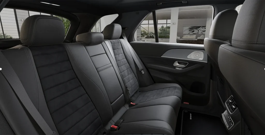 Mercedes-Benz-GLE-350de-Tecnologia-Hibrida-EQ-interior-trasera-1.webp