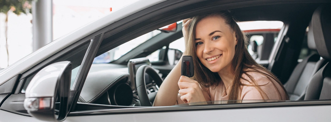 ¿Por qué el renting es la mejor alternativa a comprar coche en Granada?